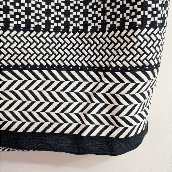 J. Crew fitted Geometric Tapestry Jacquard Sheath Dress size 4 nwot - Picture 7 of 12